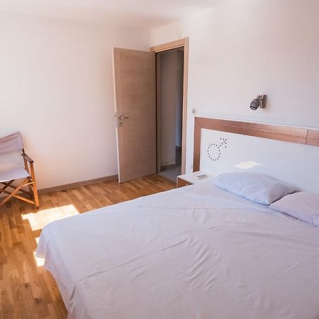 Private Penthouse Djurasevic Apartment Sveti Stefan Bagian luar foto