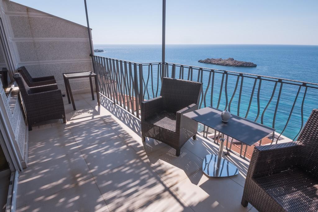 Private Penthouse Djurasevic Apartment Sveti Stefan Bagian luar foto